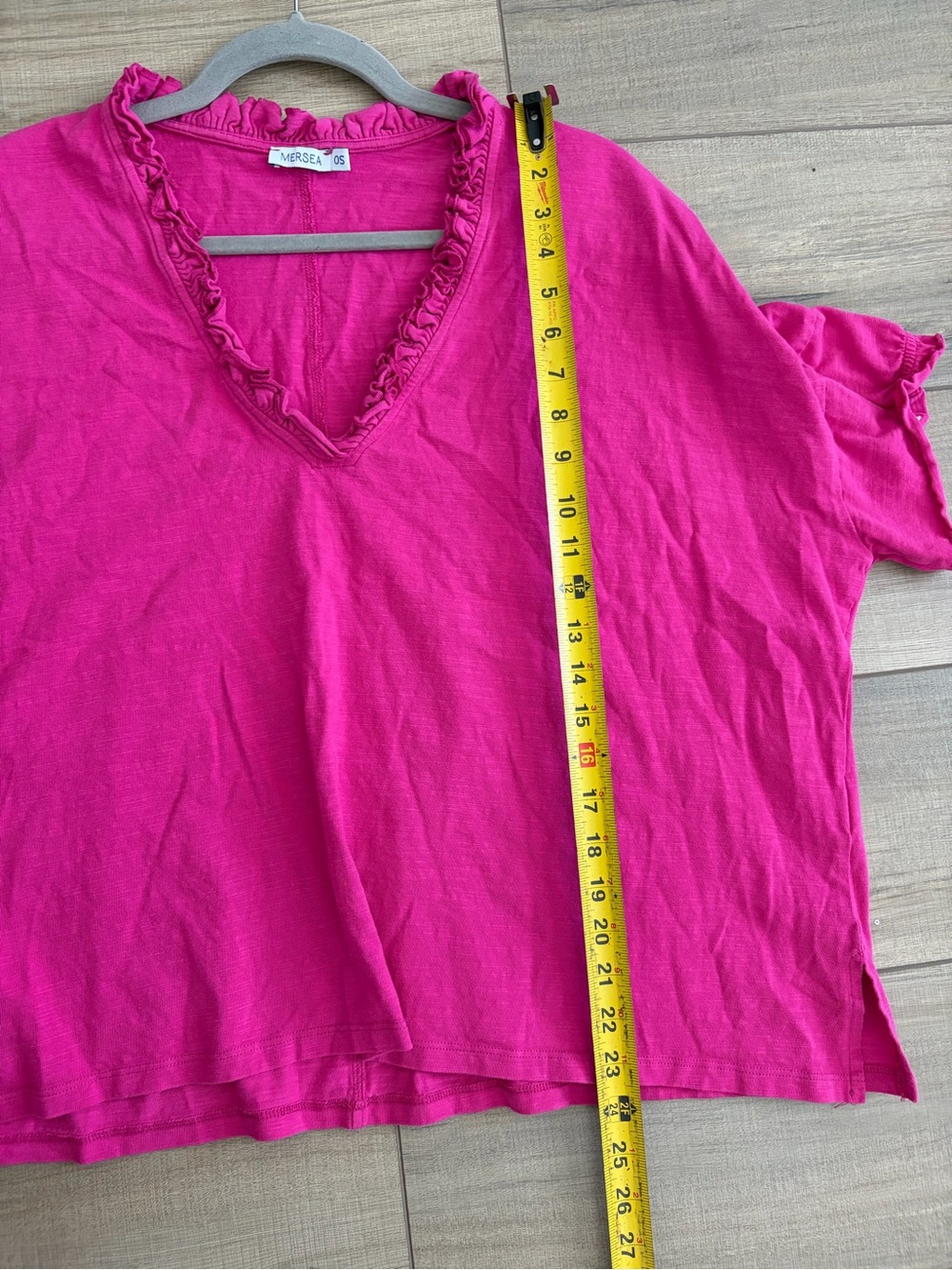 Mersea Amelia Ruffle T Shirt V Neck Oversized Casual Top One Size Raspberry - Picture 8 of 10
